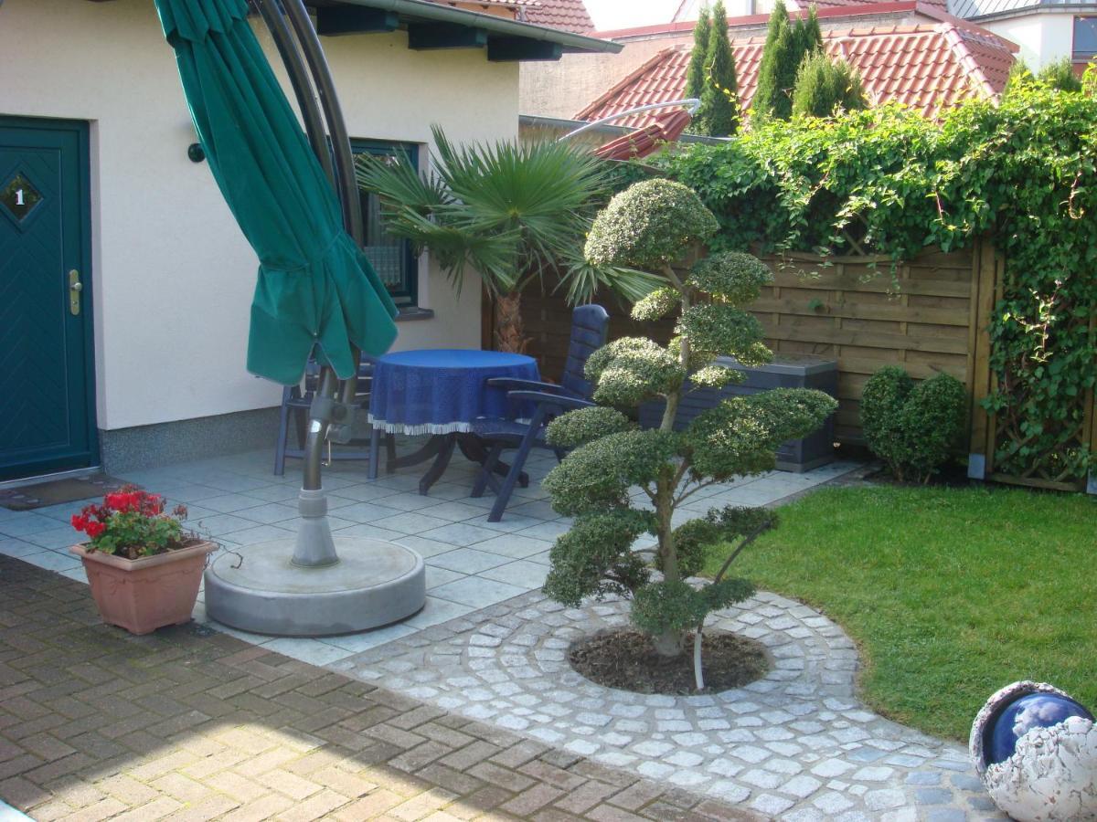 Pension Zum Yachthafen Waren  Exterior photo